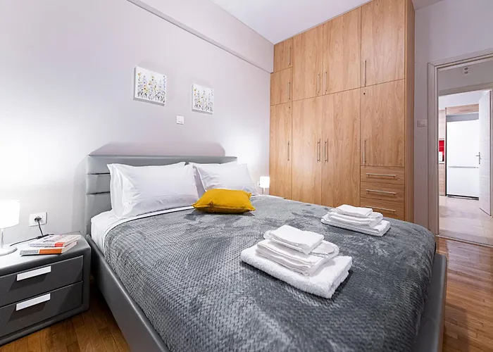 Sepolia 1 Bdrm 4 Pers Apartment By Mps